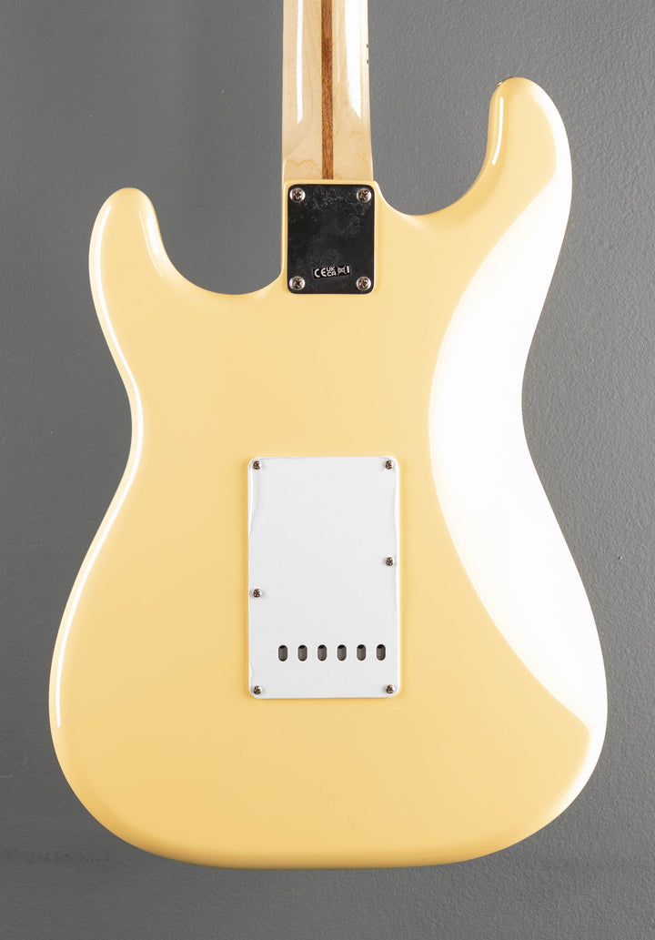 Yngwie Malmsteen Stratocaster - Vintage White w/Maple