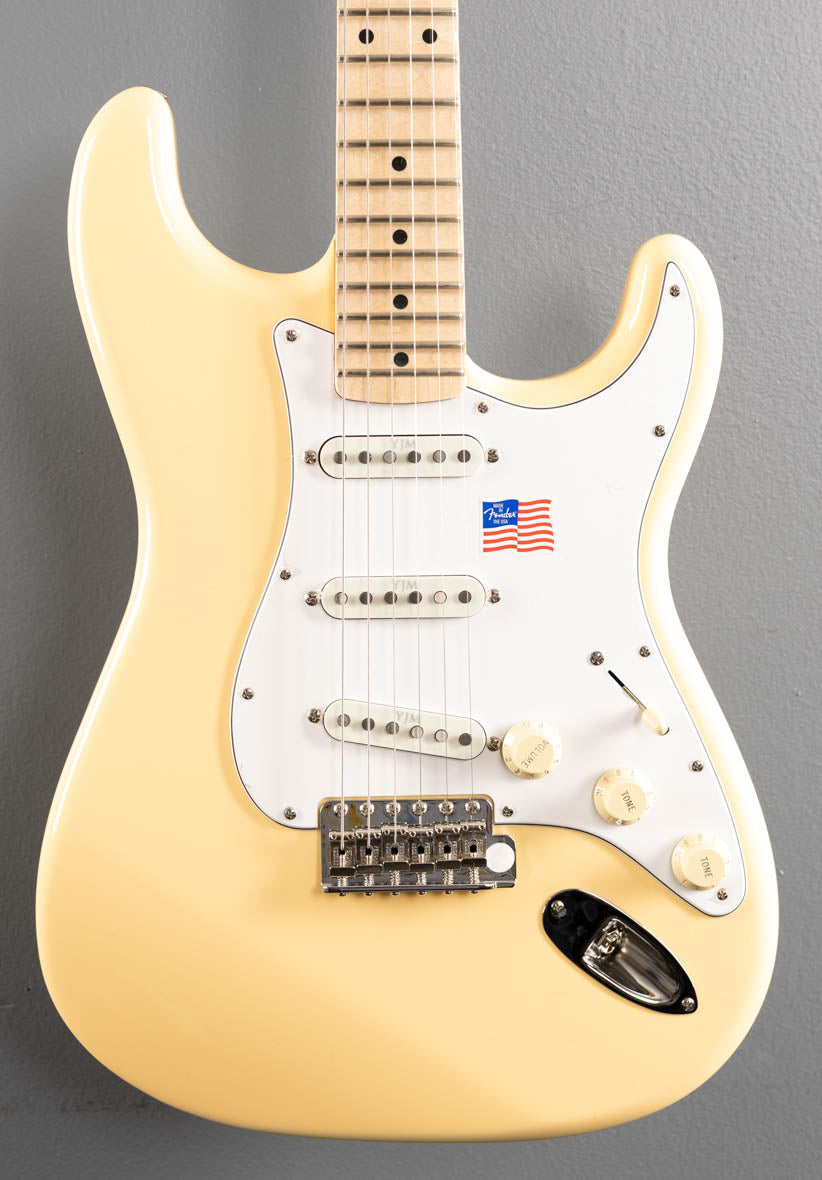 Yngwie Malmsteen Stratocaster - Vintage White w/Maple – Dave's
