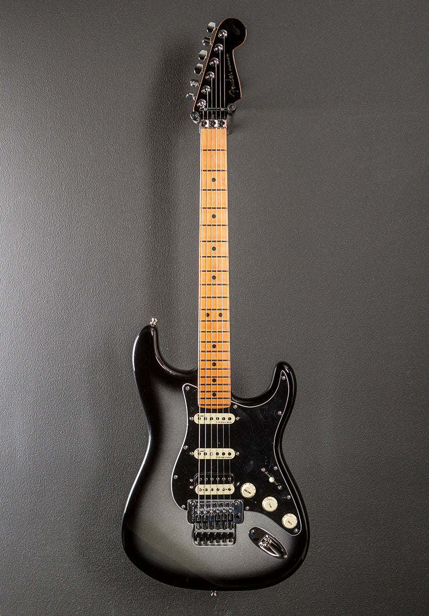 Used  Ultra Luxe Floyd Rose HSS Strat '24