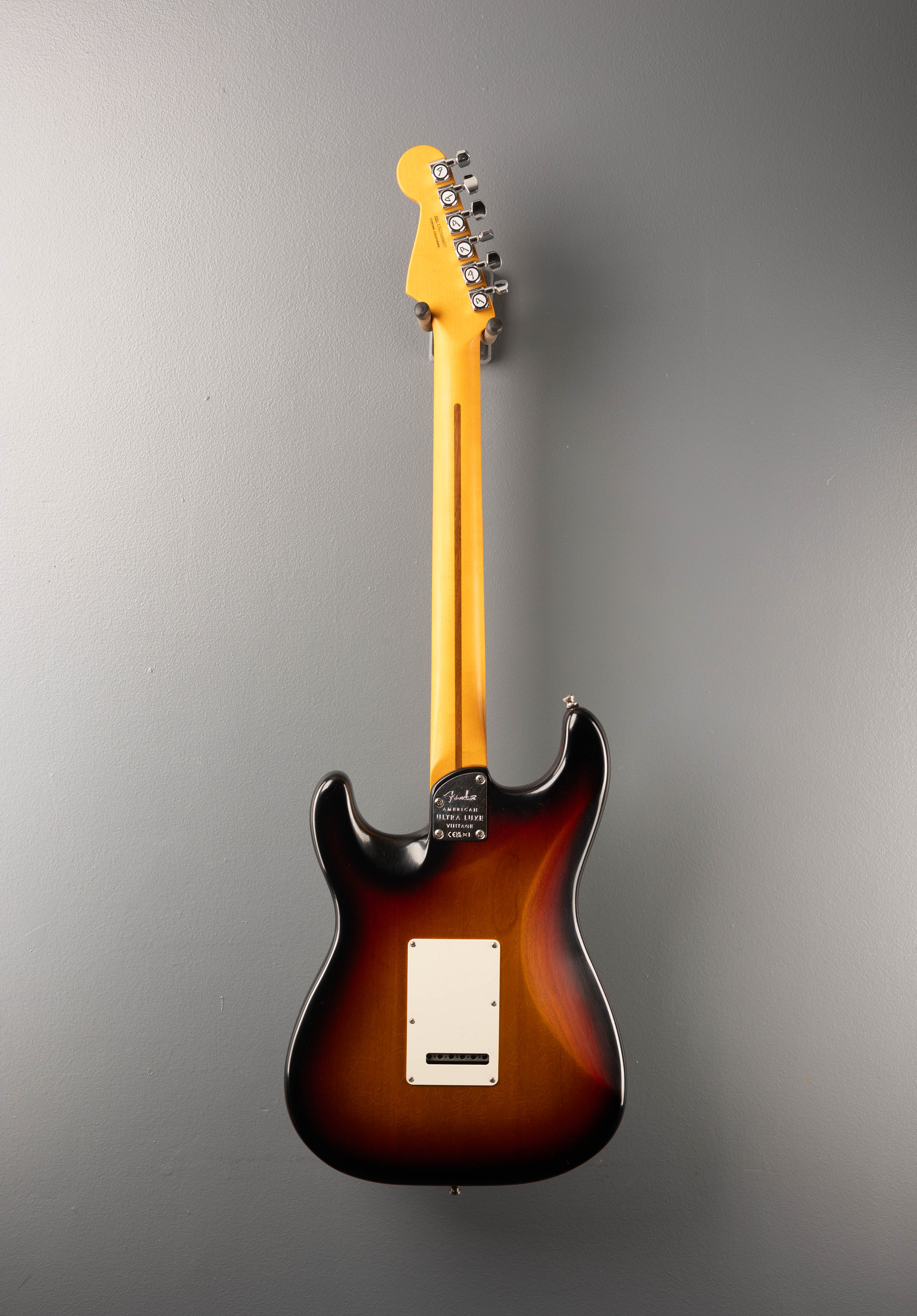 American Ultra Luxe Vintage '50s Stratocaster - 3 Color Sunburst