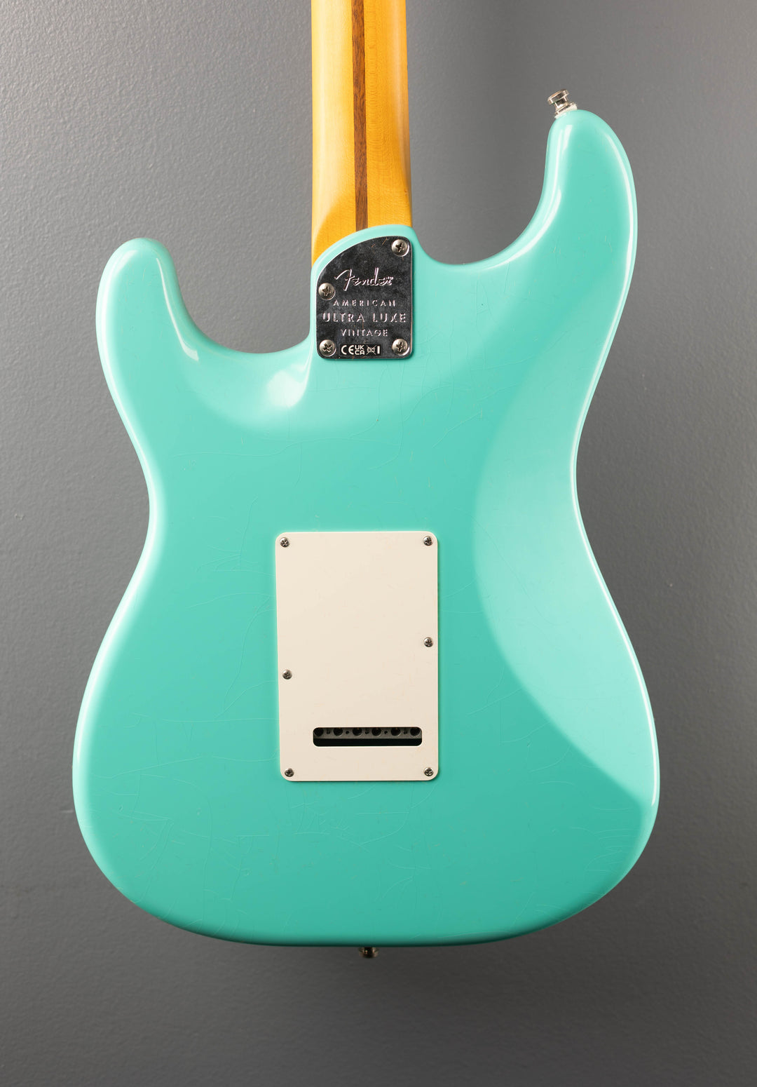 American Ultra Luxe Vintage '60s Stratocaster HSS - Sea Foam Green