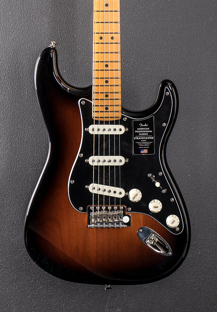 American Professional Classic Stratocaster - 3 Color Sunburst w/Maple