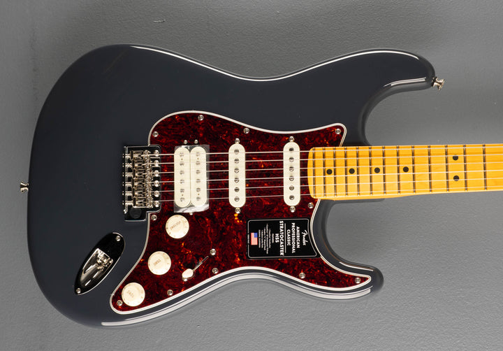 American Professional Classic Stratocaster HSS - Faded Black