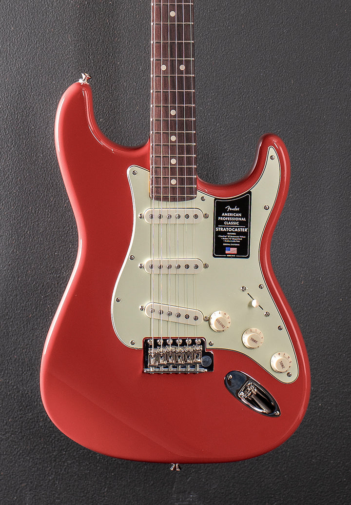 American Professional Classic Stratocaster - Faded Dakota Red w/Rosewood