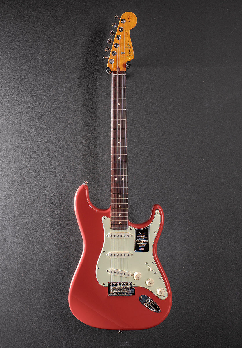American Professional Classic Stratocaster - Faded Dakota Red w/Rosewood