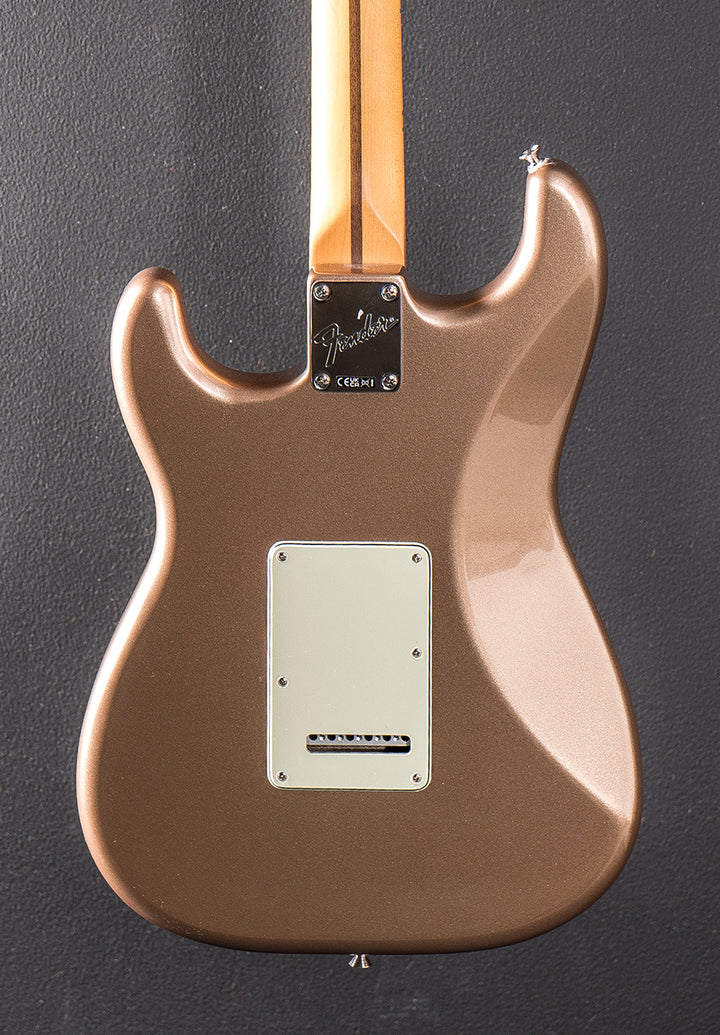 American Professional Classic Stratocaster - Faded Firemist Gold w/Maple