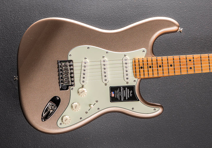 American Professional Classic Stratocaster - Faded Firemist Gold w/Maple