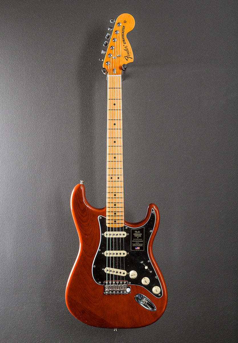American Vintage II 1973 Stratocaster - Mocha w/Maple – Dave's