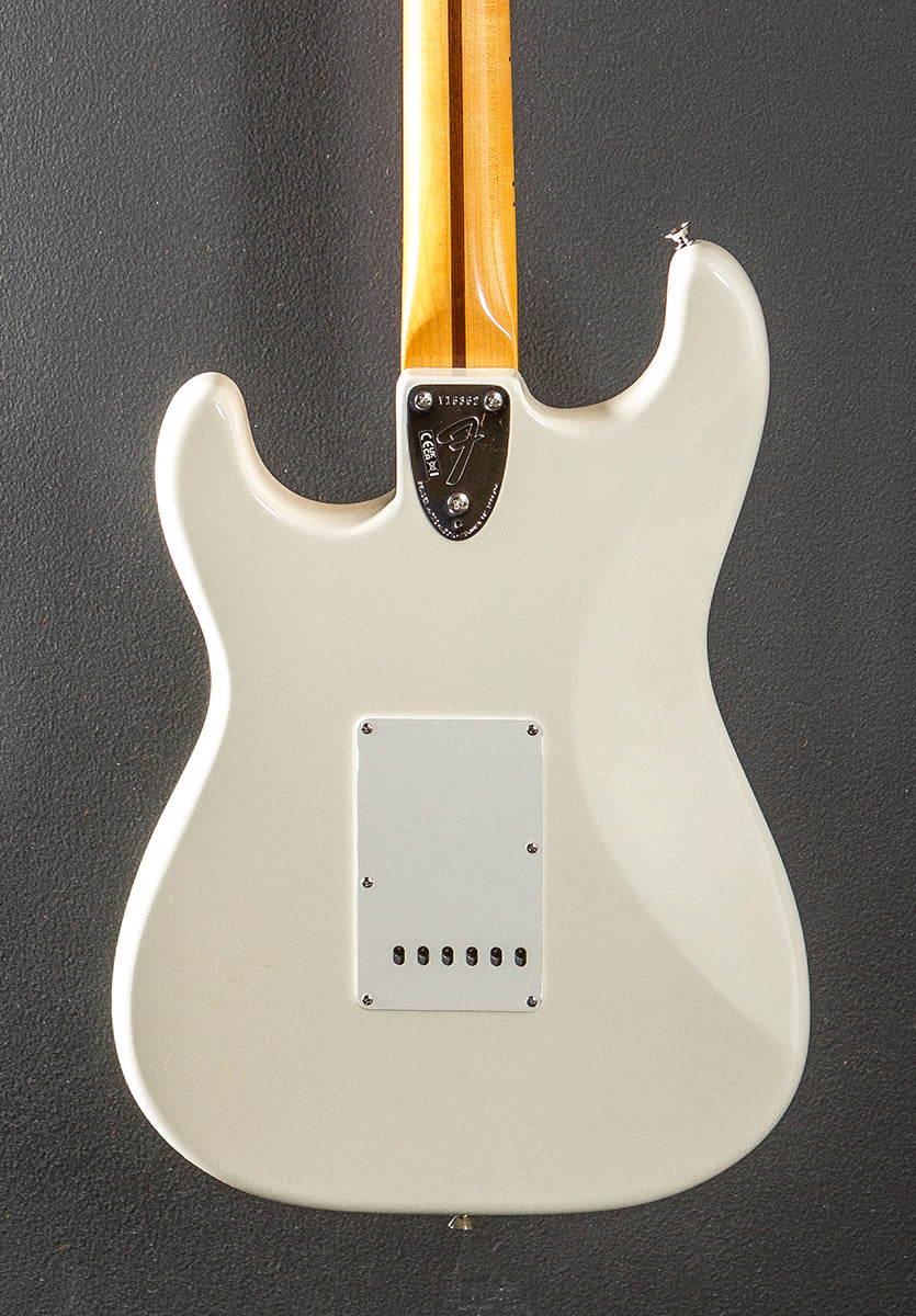 Limited Edition American Vintage II 1973 Stratocaster - Olympic White