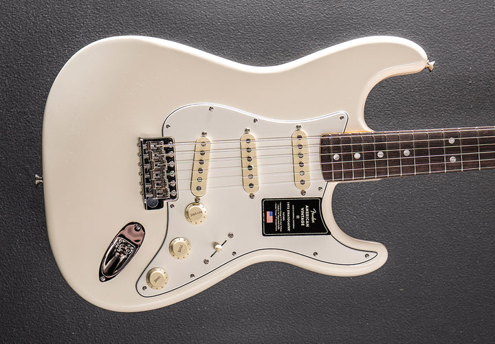 American Vintage II 1973 Stratocaster - Olympic White w/Rosewood