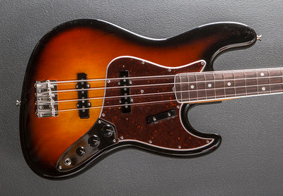 American Vintage II '66 Jazz Bass '22