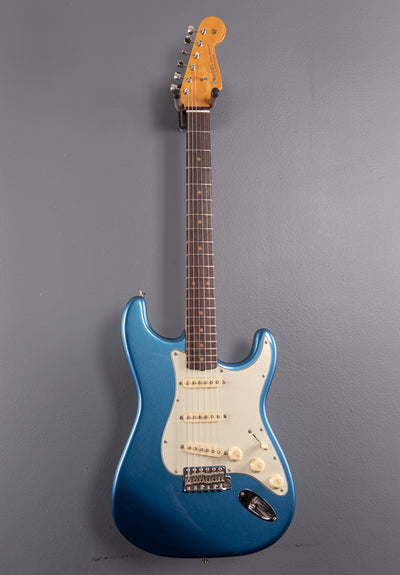 Dave's Guitar Shop Limited Edition American 1962 Reissue Stratocaster - Lake Placid Blue