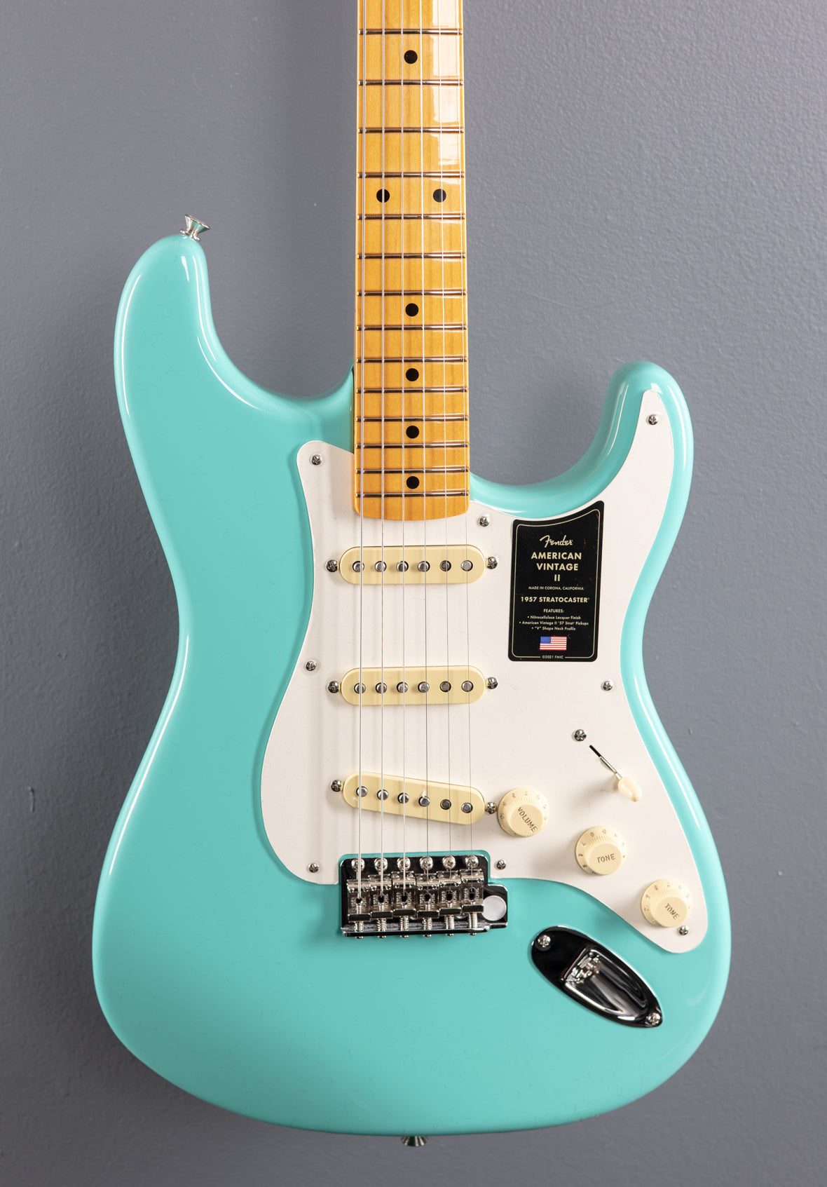 American Vintage II 1957 Stratocaster - Sea Foam Green – Dave's