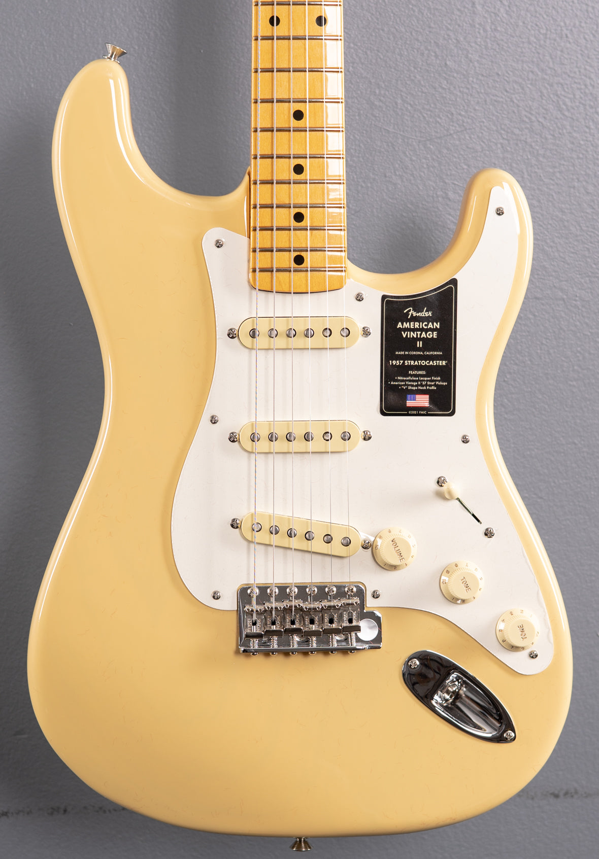 American Vintage II 1957 Stratocaster - Vintage Blonde