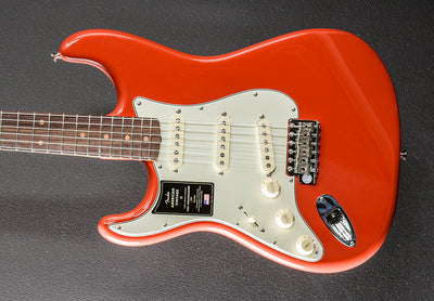 American Vintage II 1961 Stratocaster Left Hand - Fiesta Red