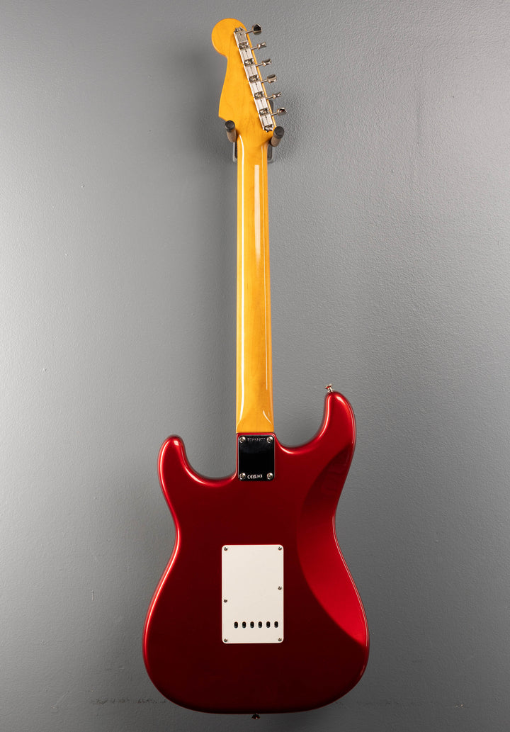 American Vintage II 1965 Stratocaster - Candy Apple Red