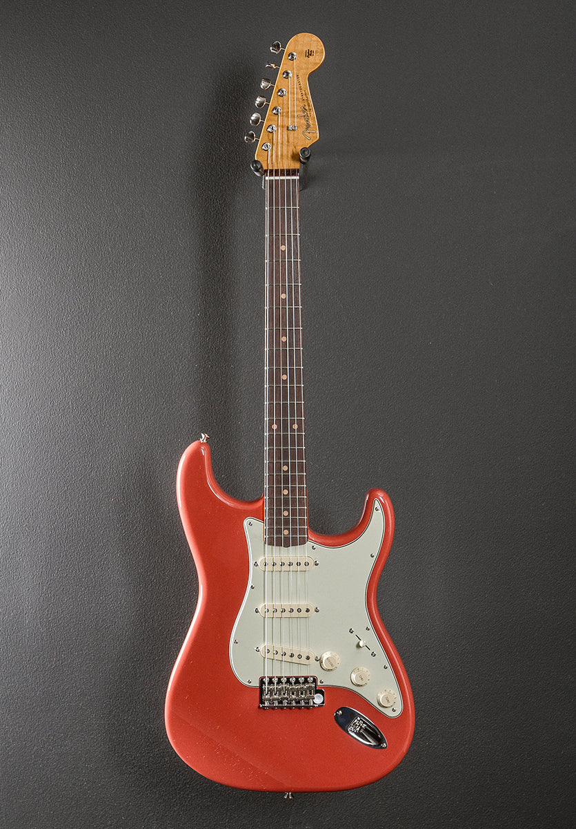 Factory Special Run American Vintage II 1961 Stratocaster - Fiesta Red