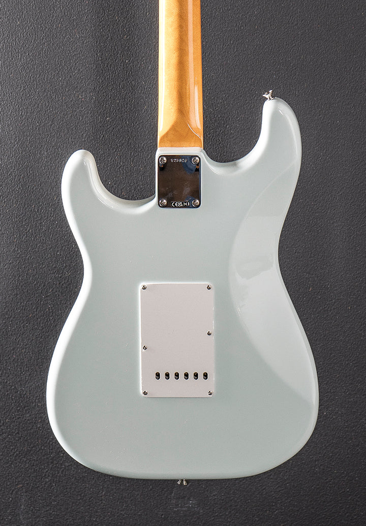 American Vintage II 1965 Stratocaster - Sonic Blue