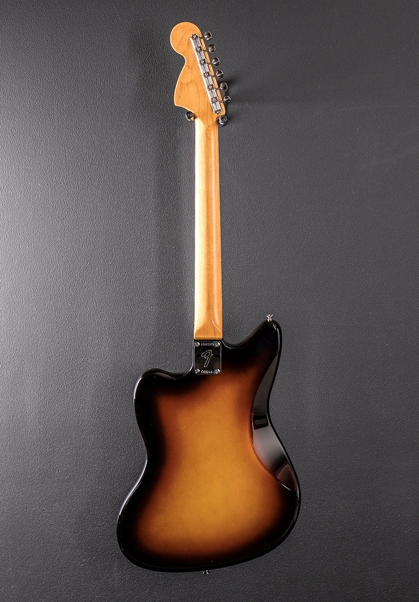 American Vintage II 1966 Jazzmaster - 3 Color Sunburst – Dave's
