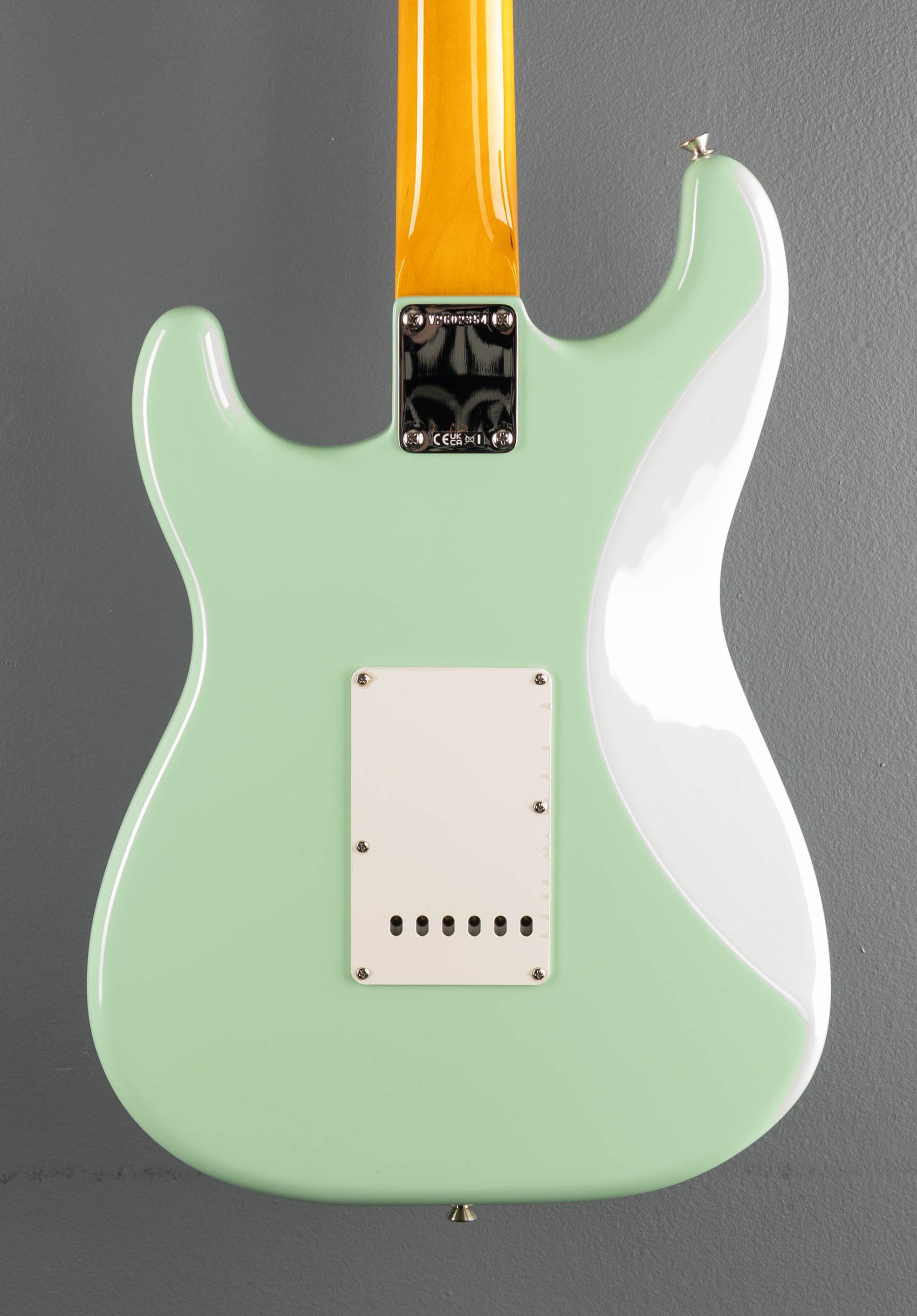 American Vintage II 1961 Stratocaster - Surf Green – Dave's Guitar