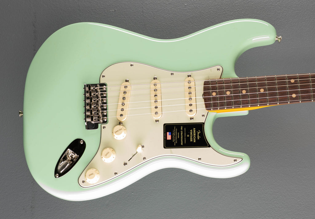 American Vintage II 1961 Stratocaster - Surf Green – Dave's Guitar