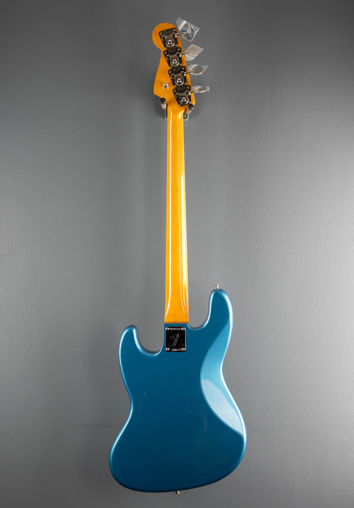 American Vintage II 1966 Jazz Bass - Lake Placid Blue