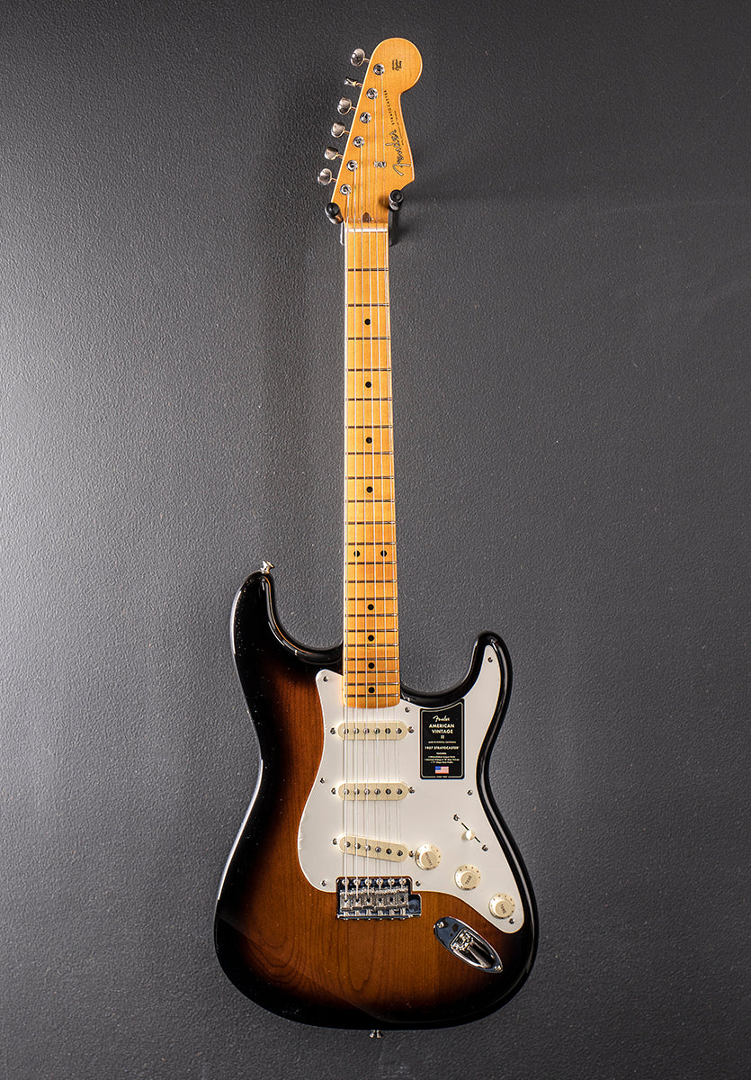 Photogenic Stratocaster (2-Color Sunb… American Vintage II 1957 Stratocaster - Two Color Sunburst