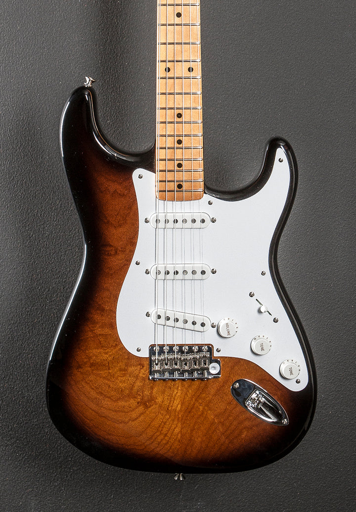 Used 70th Anniversary American Vintage II 1954 Strat '24