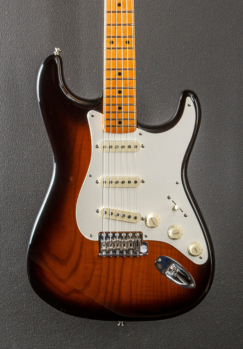 Stories Collection Eric Johnson 1954 “Virginia” Stratocaster