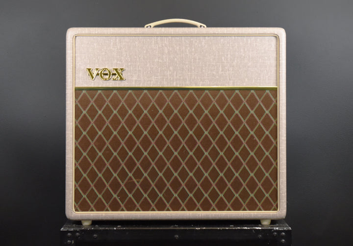 AC15HW1X Combo, Recent