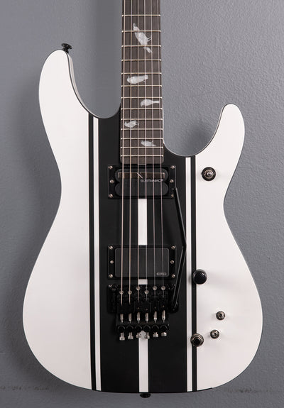 DJ Ashba Model, '22