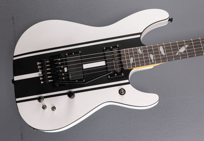 DJ Ashba Model, '22