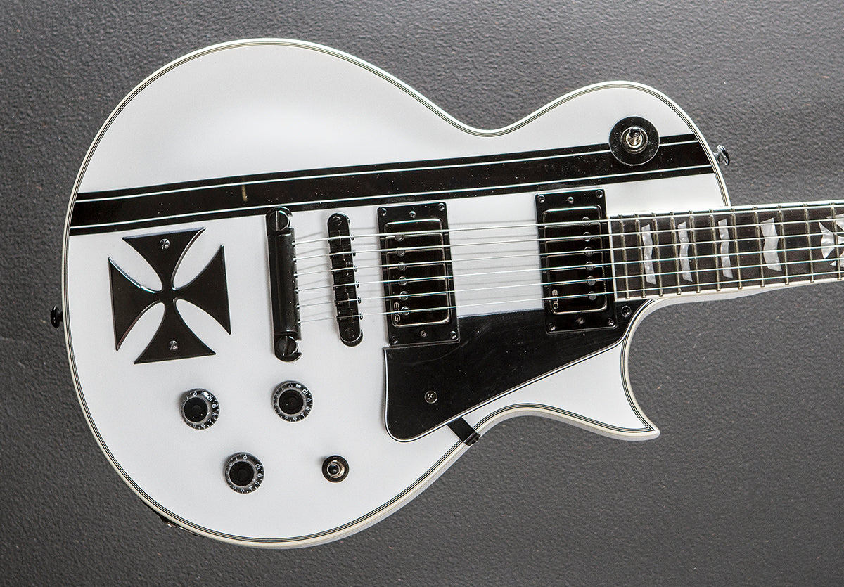Ltd iron cross snow white shop