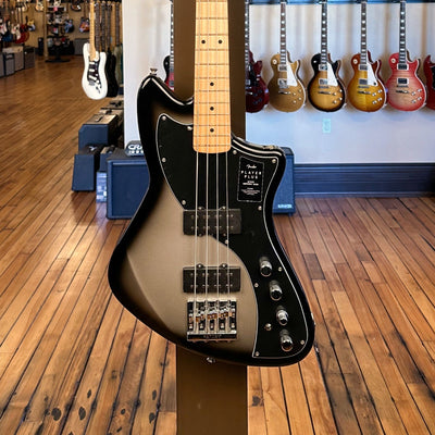 Player Plus Active Meteora Bass - Silverburst w/Maple