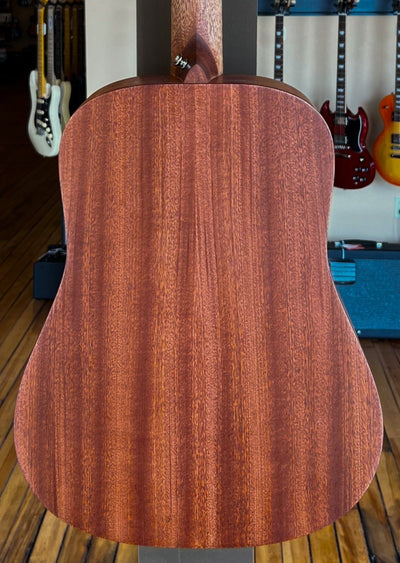 DJr-10 - Sitka Spruce