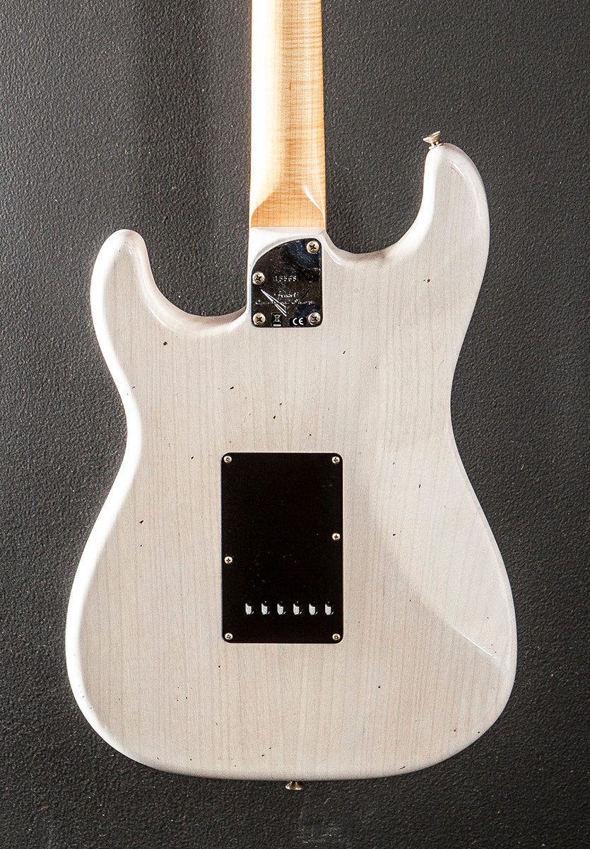 Custom Reverse Headstock Journeyman Relic Strat