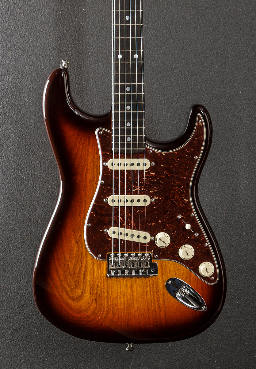 American Custom NOS Strat