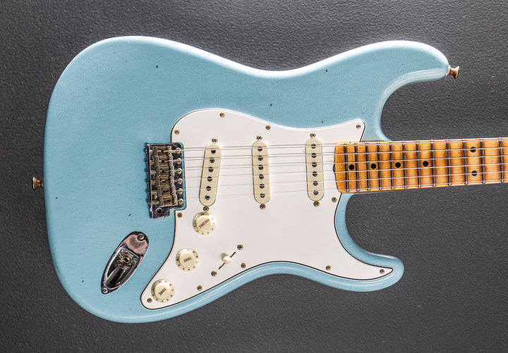 Used Post Modern Journeyman Relic Strat &
