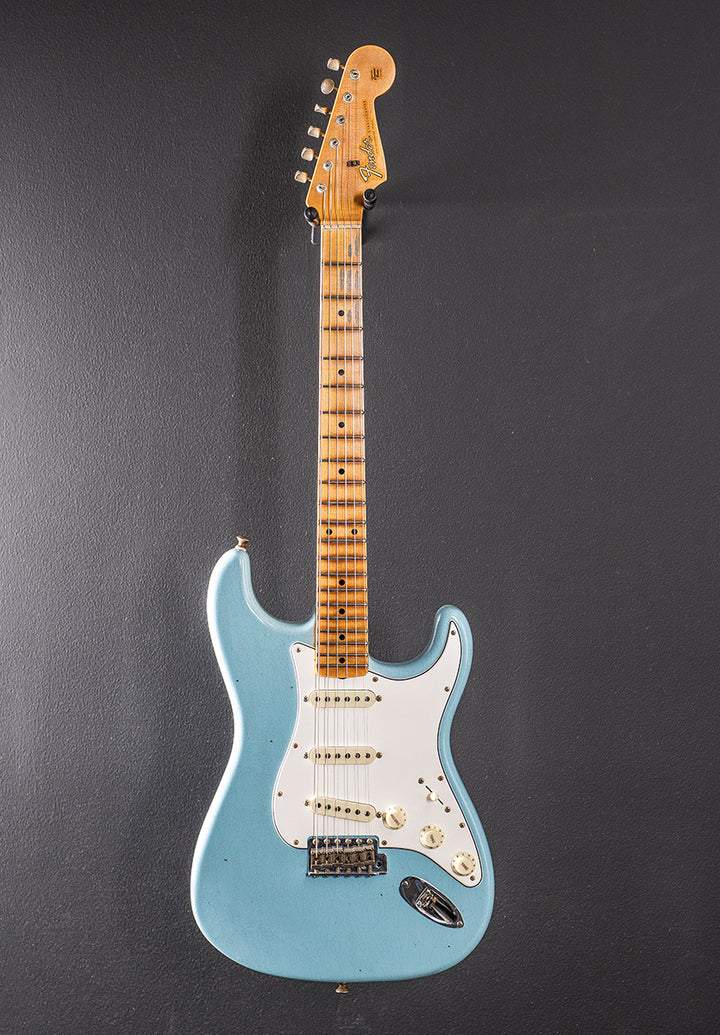 Used Post Modern Journeyman Relic Strat &
