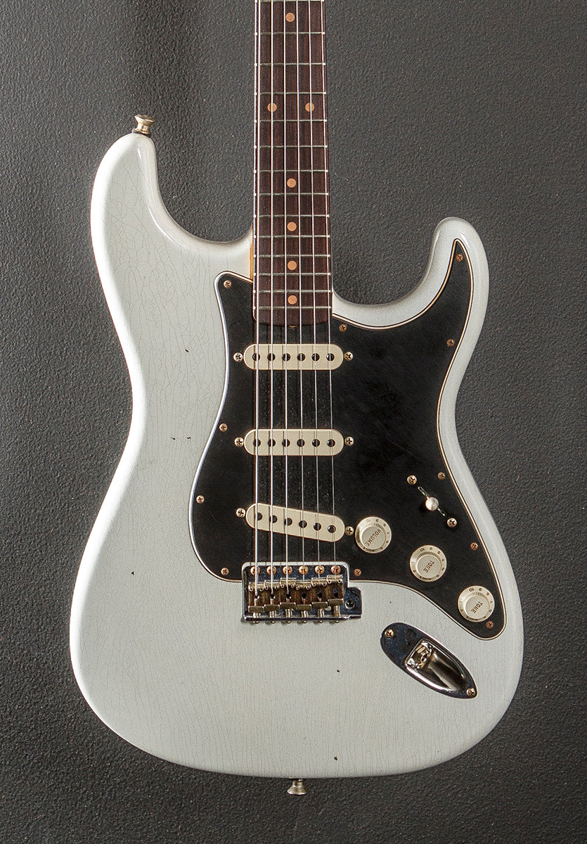 Used Post Modern Journeyman Relic Strat '24
