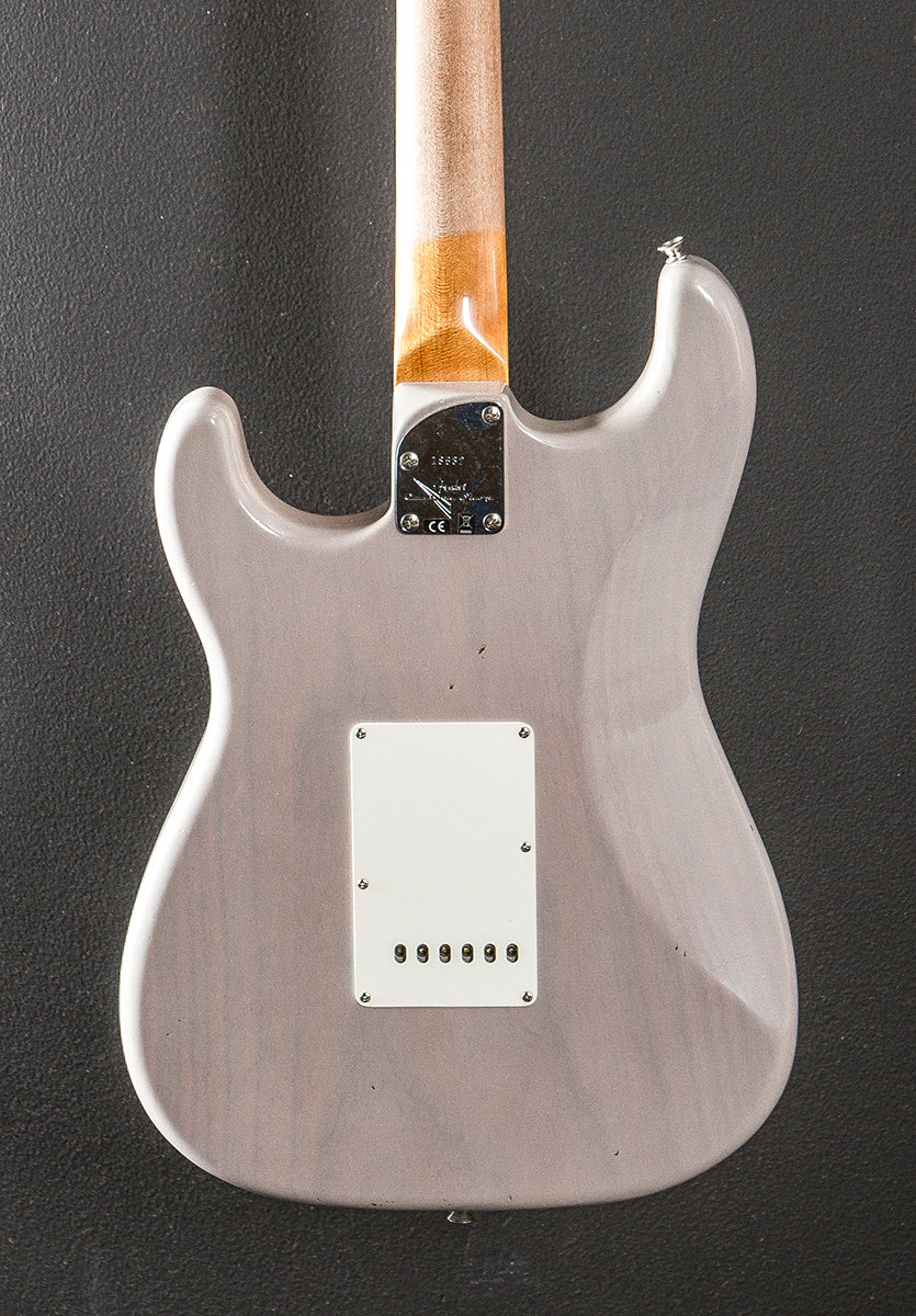 Limited Edition Roasted Journeyman Relic Strat