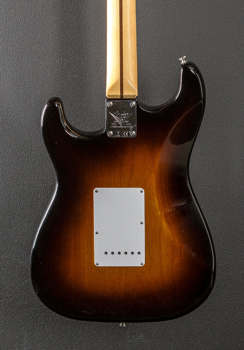 Limited Edition 70th Anniversary 1954 Deluxe Closet Classic Strat