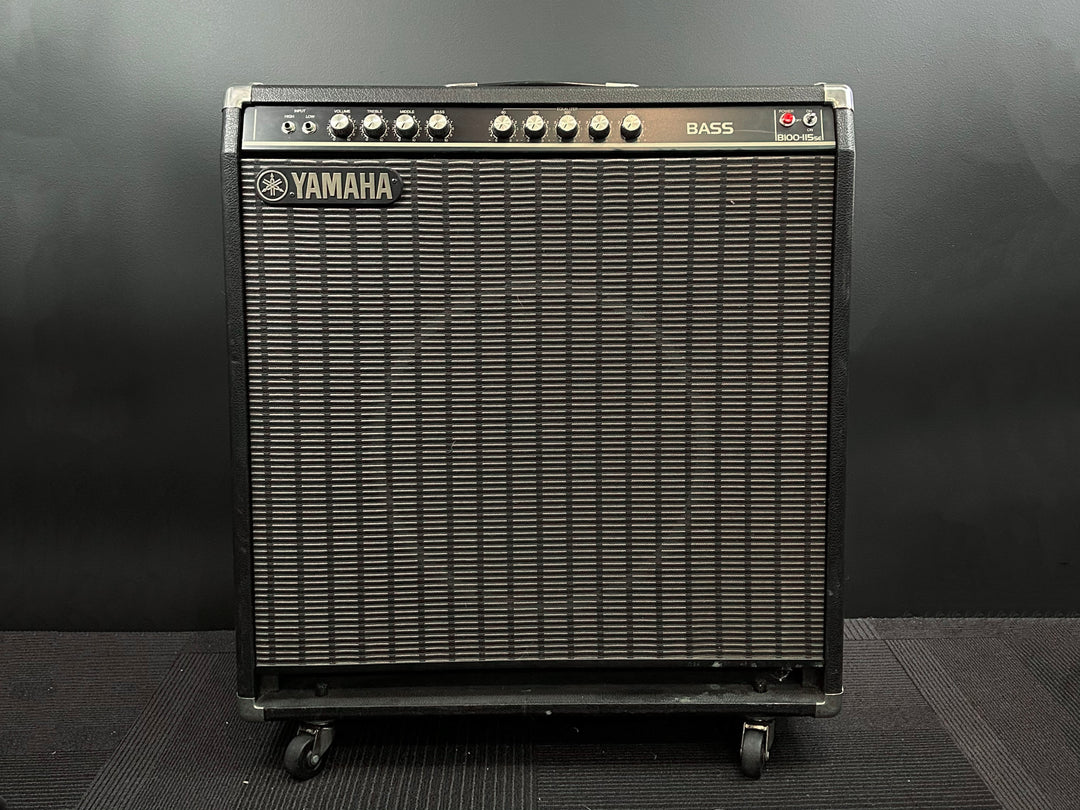 B100-115SE - 1x15 Bass Combo, 70s