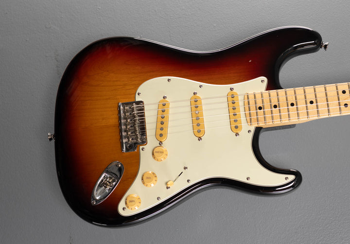 USED American Standard Stratocaster '08
