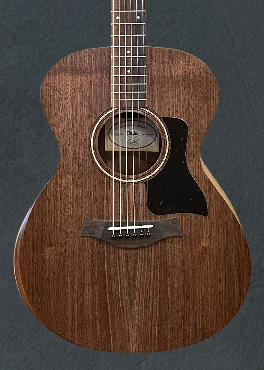 Academy 22e