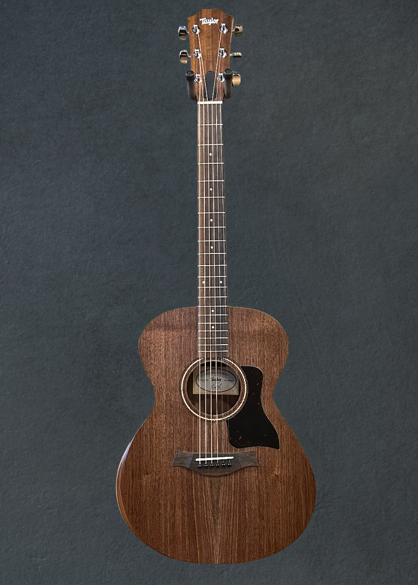 Academy 22e