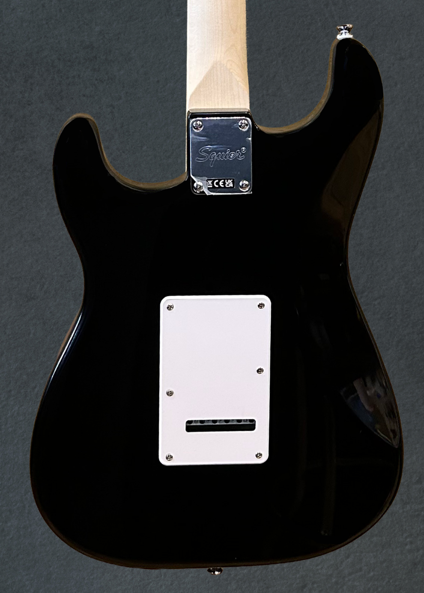 Affinity Series Stratocaster - Black w/Maple