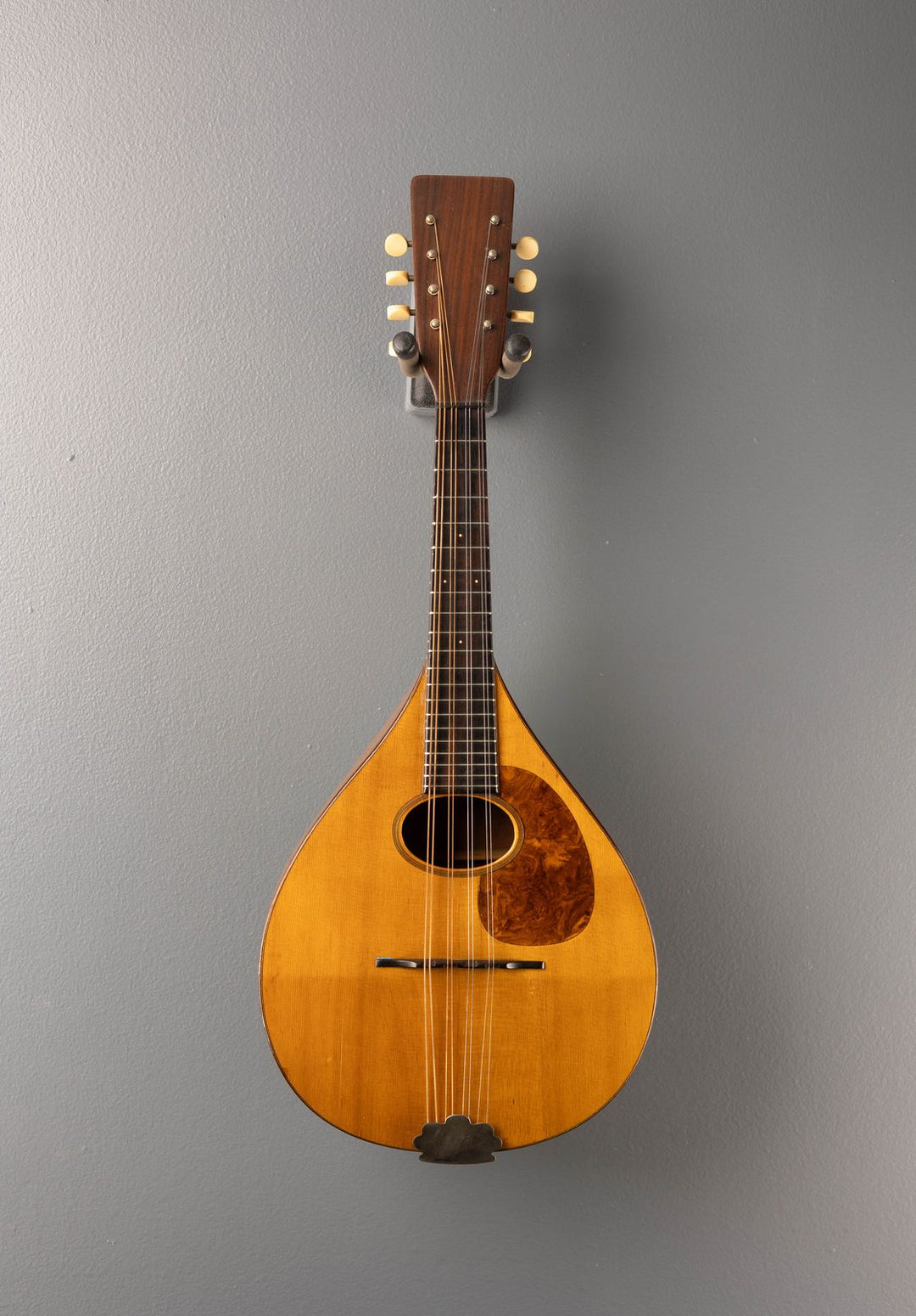 A-Style Bent Top Mandolin, 1923