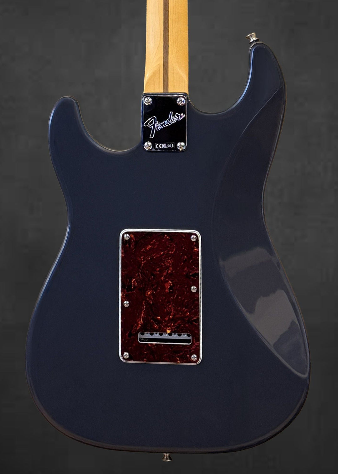 American Professional Classic Stratocaster HSS - Faded Black