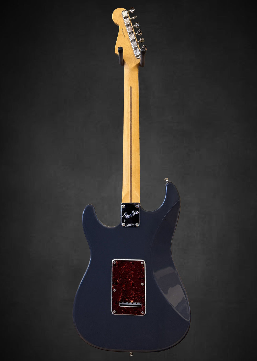 American Professional Classic Stratocaster HSS - Faded Black